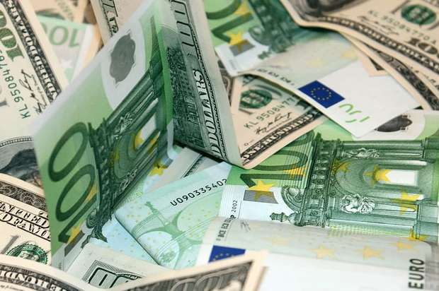 Tips on EUR/USD Forex Trading