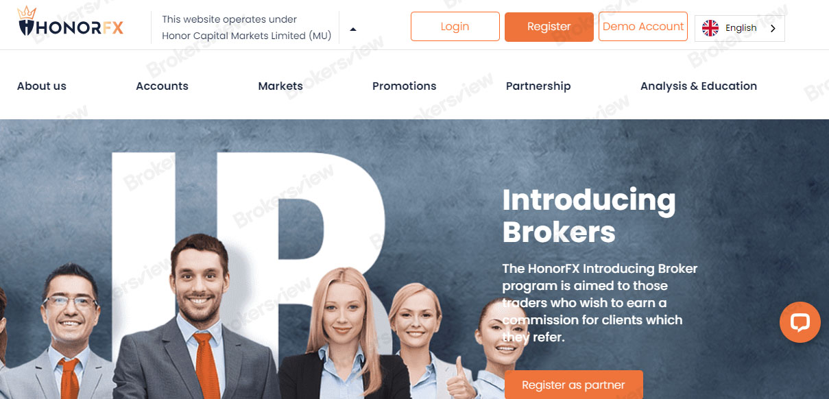 The homepage of HonorFX